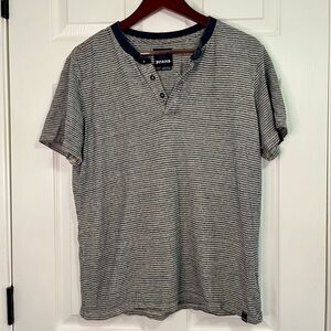 Men’s Prana striped shirt